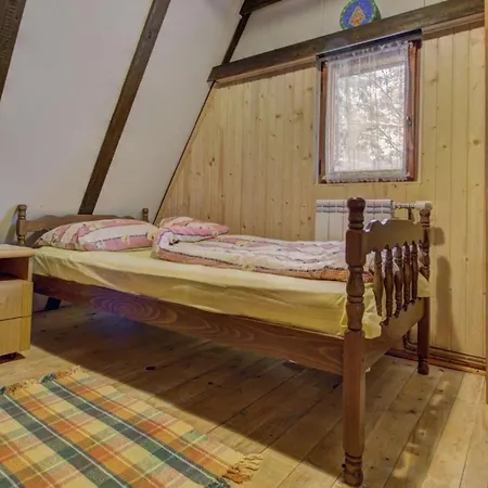 Planinska Kuca Kamin